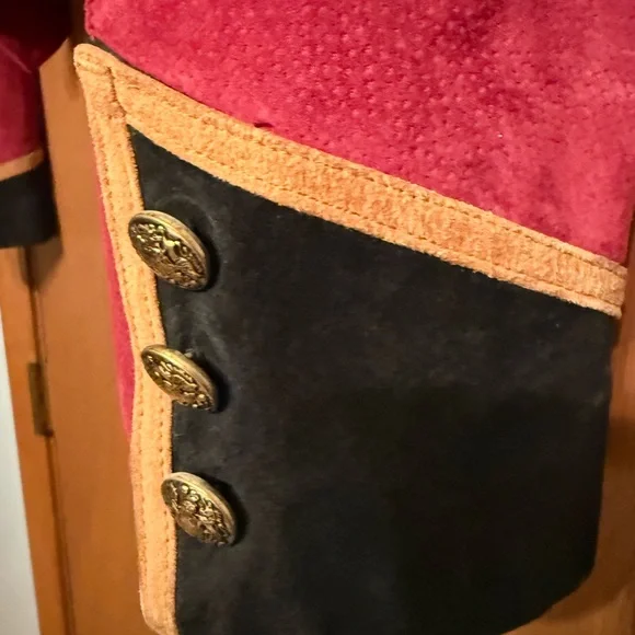 Women's Red Frontier Collection Leather Jacket - Picture 3 of 8